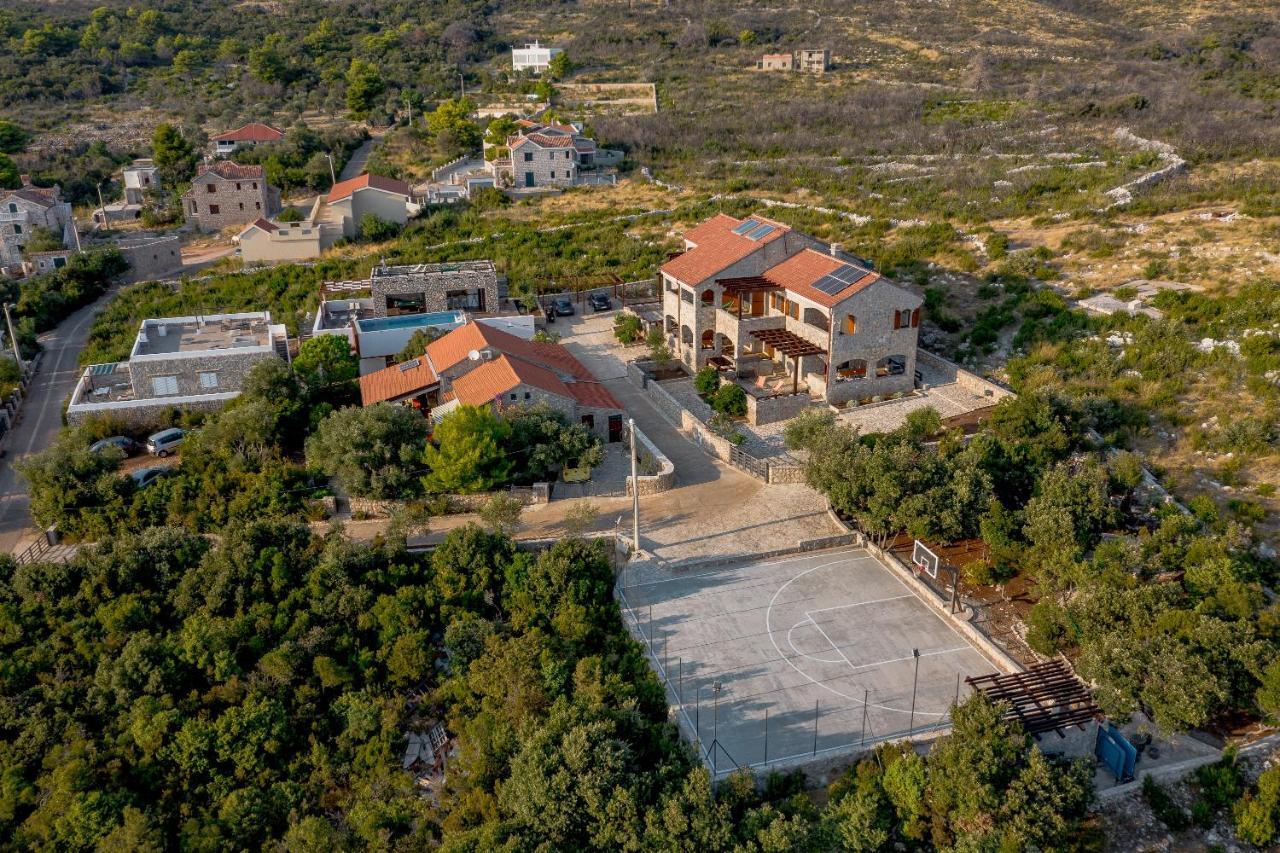 Villa Ariel 루시티차 외부 사진