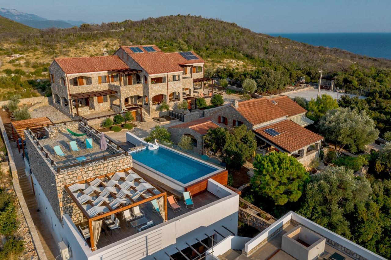 Villa Ariel 루시티차 외부 사진